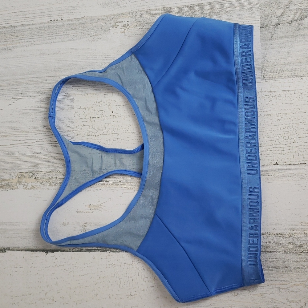 Under Armour sky blue sports bra